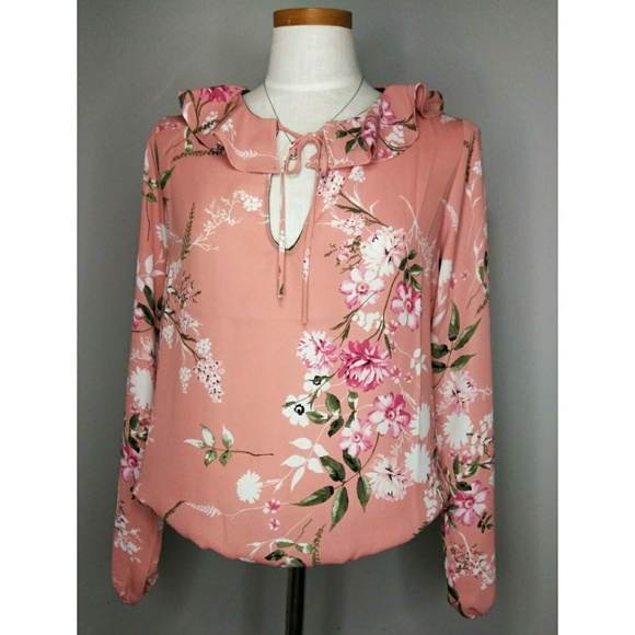 Tops - 3 for $20 Floral Long Sleeve Blouse